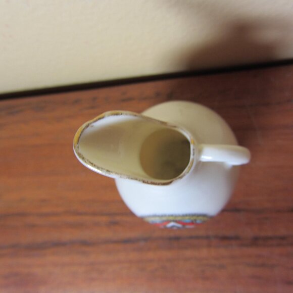 W.H. Goss crested heraldry china vintage Dorothy Vernon (GC071 Grace) - Picture 4 of 7